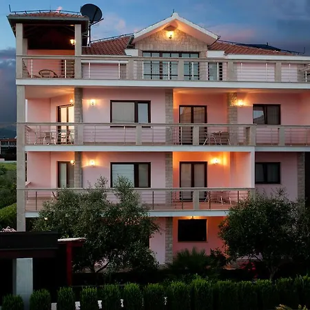 Apartamento Cetina *