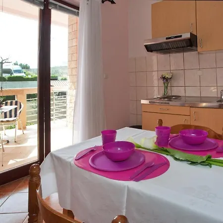 Cetina Apartmán