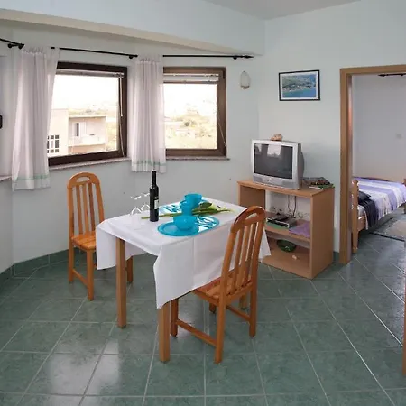 Cetina Appartement *